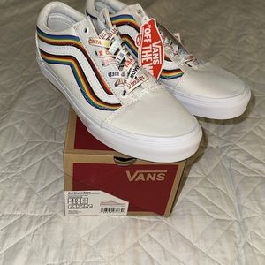Vans Old Skool shoes